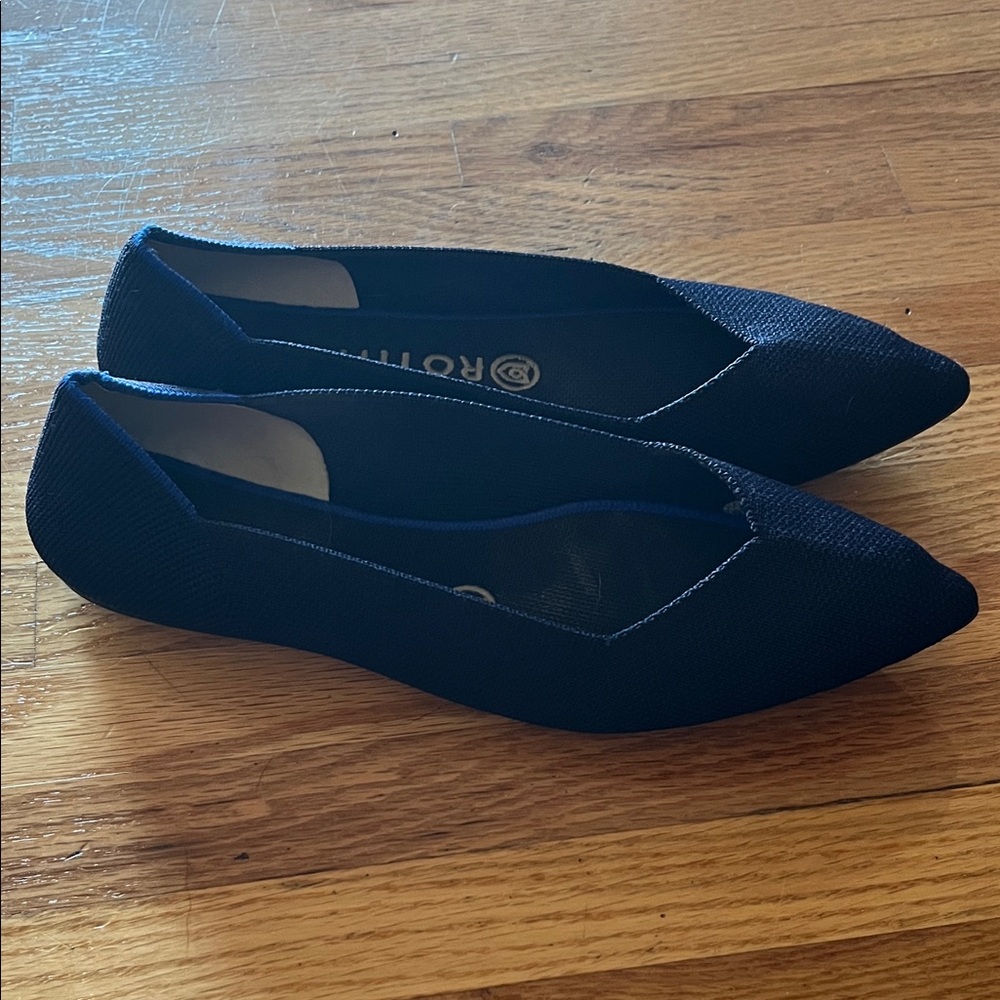 Rothy's The Pointe flat, Women’s Size W8 - Navy - Picture 5 of 6
